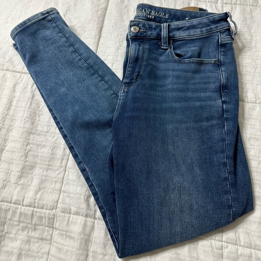 American Eagle Super Stretch Skinny Jeans size 10